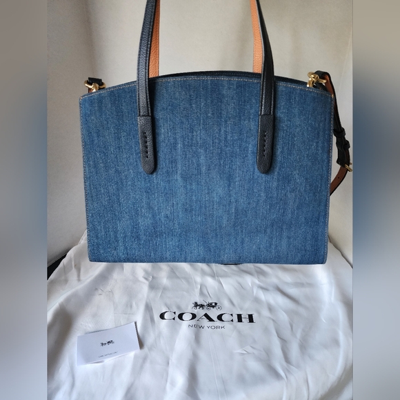 ✨️NWOT✨️ Coach Charlie Denim 2Way Carryall & Coach Dust Bag, 2018 - Picture 5 of 14